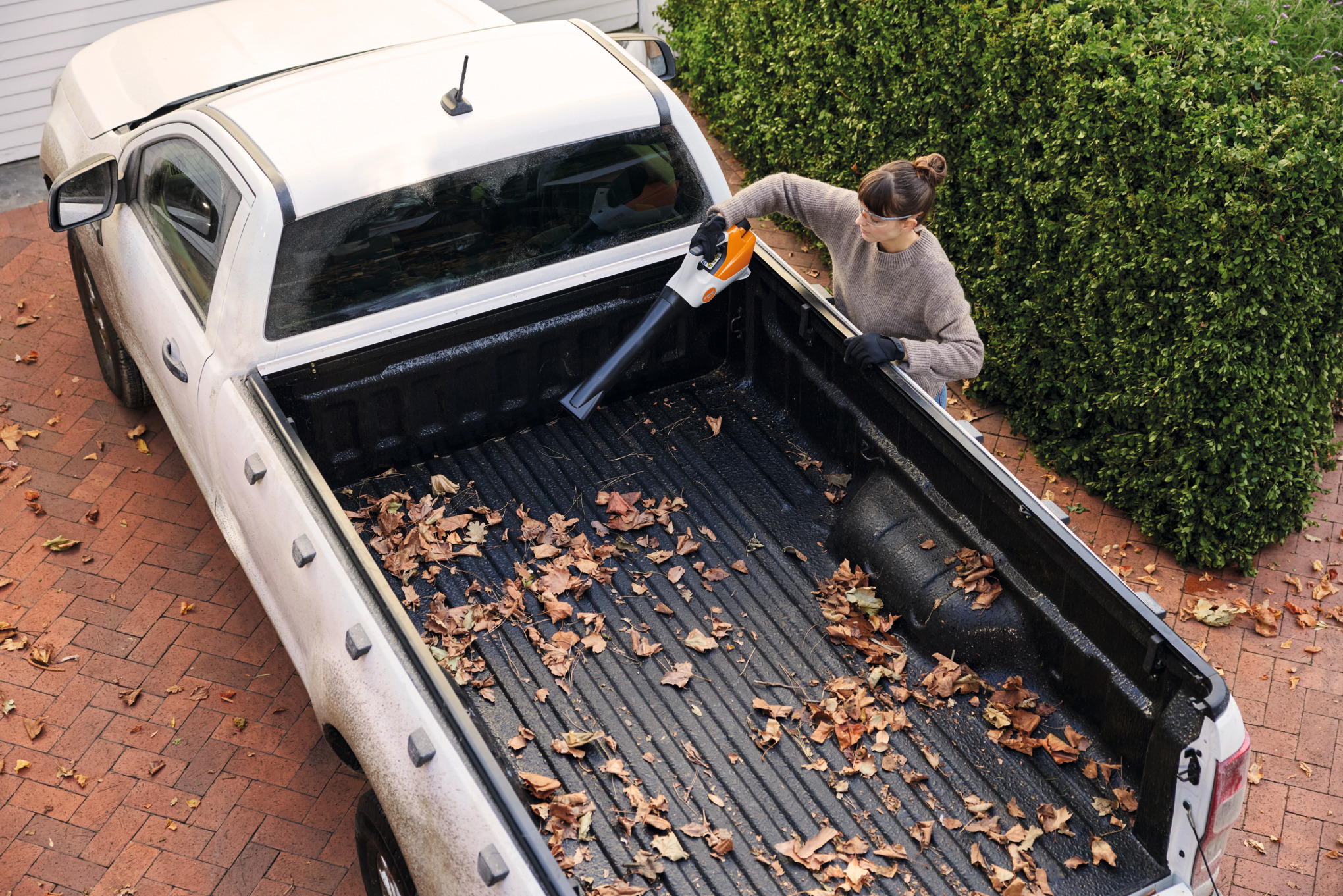 Акумуляторна повітродувка BGA 30